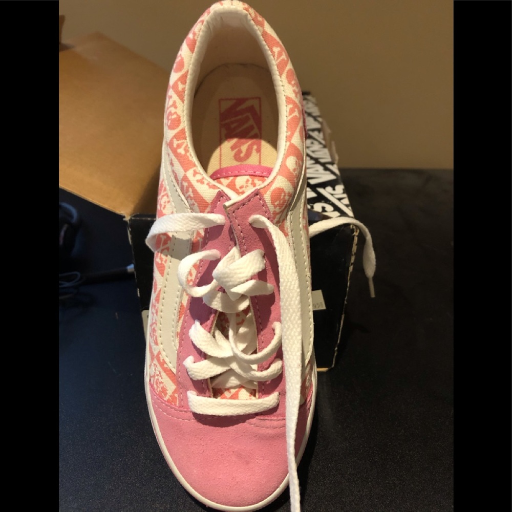 VANS Sneakers
